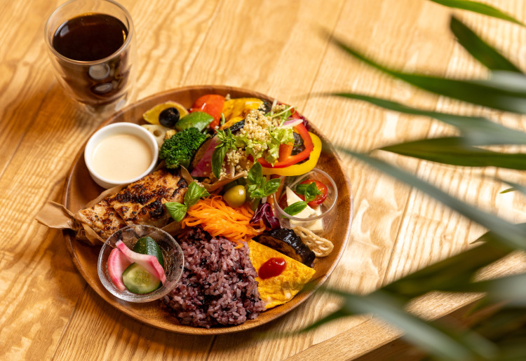 ▼彩り10種のご褒美プレート